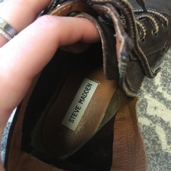 Steven Madden Combat/Hiking style lace up boots - Picture 7 of 7